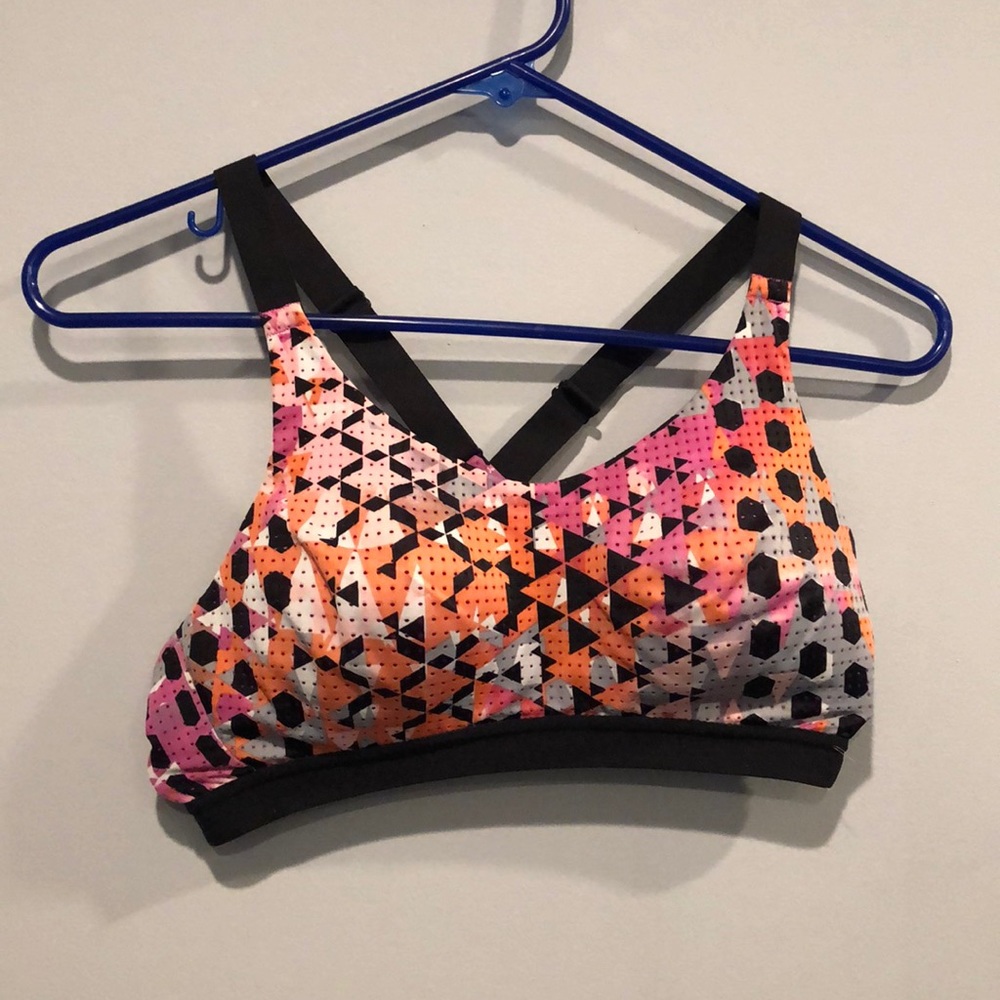 Sports bra
